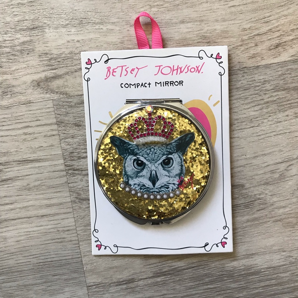 Betsey Johnson Glittery Gold Owl Compact Brand New